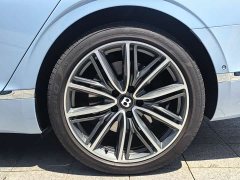 Bentley Flying Spur 2022 4.0T V8 Standard Edition - фото 8