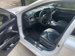 Toyota Camry 2.0GVP Leading Edition - фото 6