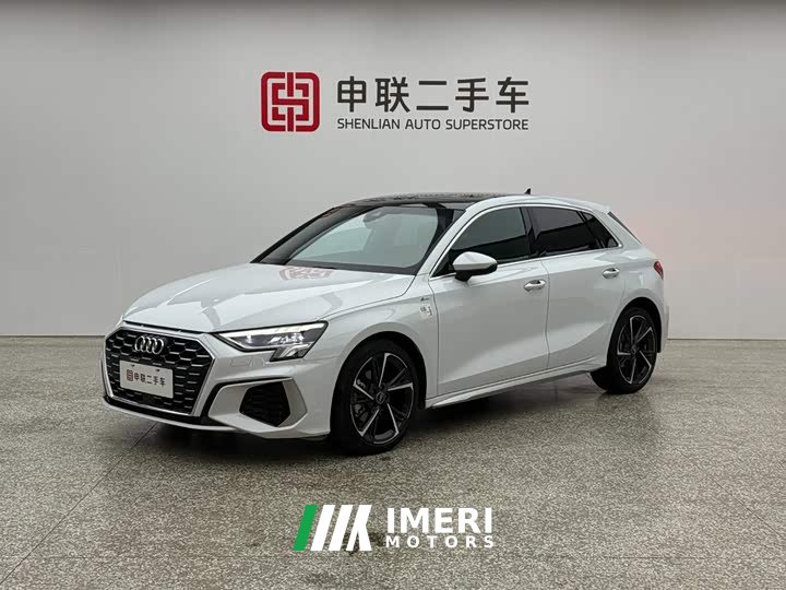 Audi A3 Sportback 35 TFSI stylish and sporty - автомобиль из Китая