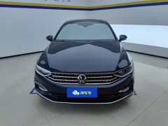 Volkswagen Magotan 2 Million Edition 330TSI DSG Luxury - фото 2