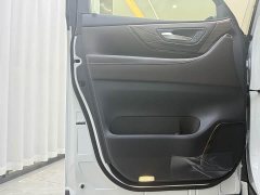 Toyota Wilfa 2024 Crown Dual Engine 2.5L Supreme Executive Edition - фото 3