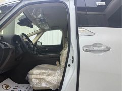 Toyota Wilfa 2024 Crown Dual Engine 2.5L Supreme Executive Edition - фото 4