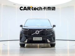 Volvo EM90 2025 Ultra six-seater - фото 2