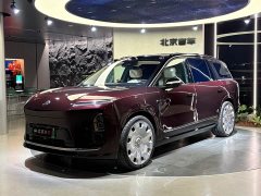NIO ES8 Six-seater Executive Signature Edition - фото 1