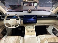 NIO ES8 Six-seater Executive Signature Edition - фото 17