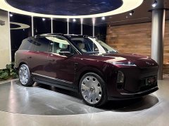 NIO ES8 Six-seater Executive Signature Edition - фото 3