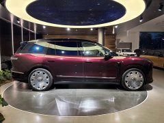 NIO ES8 Six-seater Executive Signature Edition - фото 4