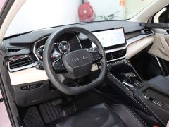 Lynk & Co 06 Remix 1.5T Shero - фото 10