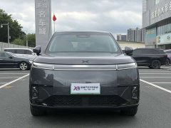 Xpeng GX extended range 1585 four-wheel drive UltraSE - фото 2