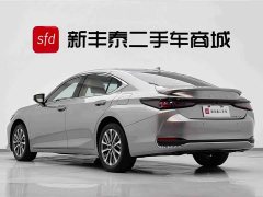 Lexus ES 300h Premium Edition - фото 6