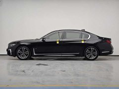 BMW 7 Series 2021 730Li M Sports Package - фото 10