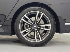 BMW 7 Series 2021 730Li M Sports Package - фото 19