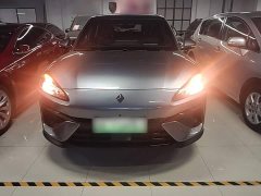 Baojun Yunhai 140km plug-in hybrid version - фото 3