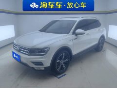 Volkswagen Tiguan L 330TSI automatic two-wheel drive smart version - фото 1
