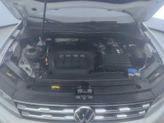 Volkswagen Tiguan L 330TSI automatic two-wheel drive smart version - фото 10