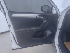Volkswagen Tiguan L 330TSI automatic two-wheel drive smart version - фото 7