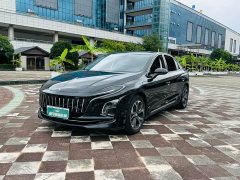 Hongqi E-QM5 2023 facelift basic travel version - фото 1