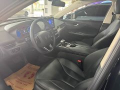 Hongqi E-QM5 2023 facelift basic travel version - фото 6
