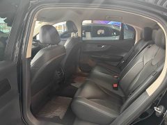 Hongqi E-QM5 2023 facelift basic travel version - фото 7