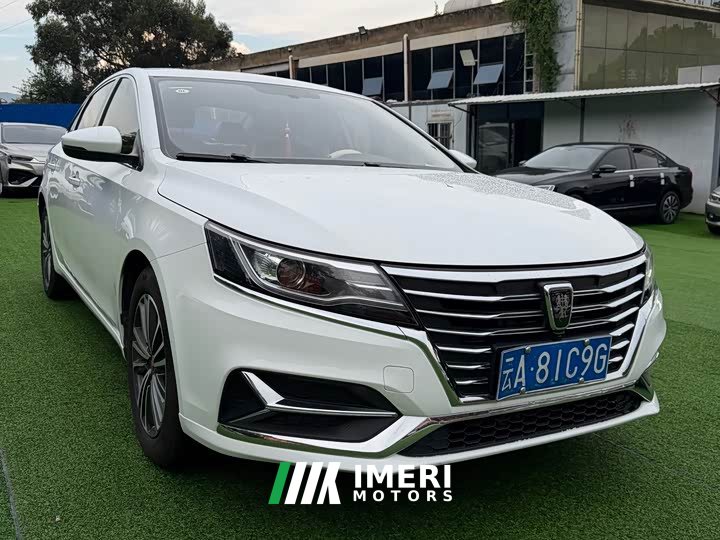 SAIC Roewe i6 Classic 2020 PLUS 20T TST Internet Honor Smart Edition
