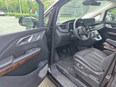 Hongqi HQ9 PHEV 2.0T four-wheel drive luxury version - фото 16