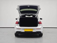 Volkswagen Golf GTI 2021 380TSI DSG GTI - фото 7