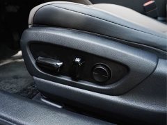Lexus ES 300h Premium Edition - фото 14