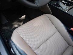 Lexus ES 300h Premium Edition - фото 15