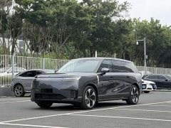 Xpeng GX extended range 1585 four-wheel drive UltraSE - фото 1