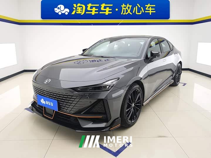 Changan UNI-V 2023 1.5T sports version - автомобиль из Китая