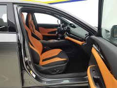 Changan UNI-V 2023 1.5T sports version - фото 8