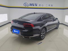Volkswagen Magotan 2020 330TSI DSG Leading Edition - фото 3