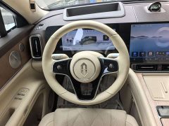 AITO Wenjie M9 extended range Ultra version 52kWh 5-seater version - фото 10