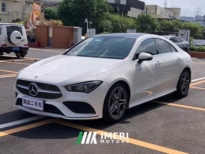 Mercedes-Benz CLA (imported) CLA 200 - автомобиль из Китая