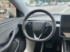Tesla Model 3 2023 rear-wheel drive version - фото 7