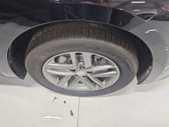 Hongqi E-QM5 610km PLUS - фото 6