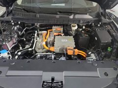 Hongqi E-QM5 610km PLUS - фото 10