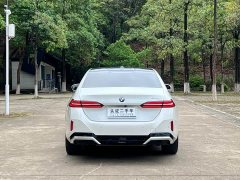 BMW 5 Series 530Li Leading M Sports Package - фото 8