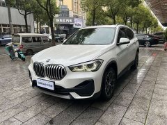 BMW X1 sDrive25Li Leading - фото 1