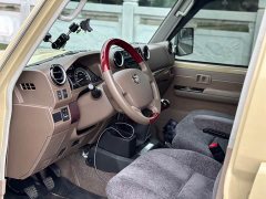 Toyota Land Cruiser (Imported) LC76 2022 4.0L Manual - фото 4