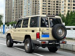 Toyota Land Cruiser (Imported) LC76 2022 4.0L Manual - фото 8