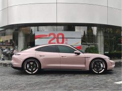 Porsche Taycan - фото 17