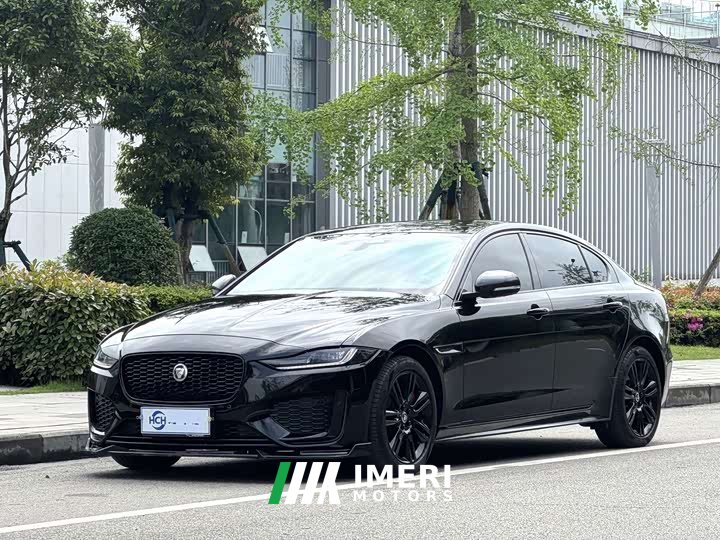 XEL 2.0T 250PS R-DYNAMIC S Edition - автомобиль из Китая