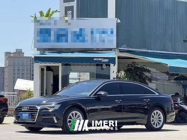 Audi A6L 40 TFSI Luxury Version - автомобиль из Китая