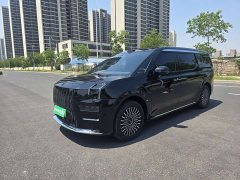 Zeekr 009 2024 6-Seater Executive AWD 108kWh - фото 1