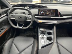 Changan UNI-V 1.5T Edition - фото 15