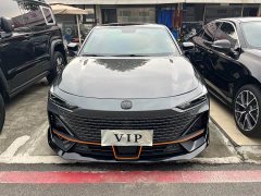 Changan UNI-V 1.5T Edition - фото 2