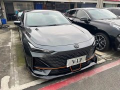 Changan UNI-V 1.5T Edition - фото 3