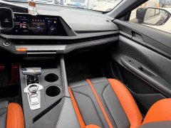 Changan UNI-V 1.5T Premium Version - фото 7
