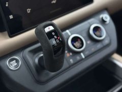Land Rover Defender 110 3.0T P400 X-Dynamic HSE - фото 5